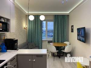2-к квартира, вторичка, 65м2, 1/9 этаж
