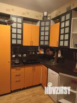 2-к квартира, вторичка, 63м2, 9/17 этаж