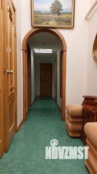 2-к квартира, вторичка, 57м2, 1/4 этаж