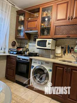 2-к квартира, вторичка, 42м2, 1/5 этаж