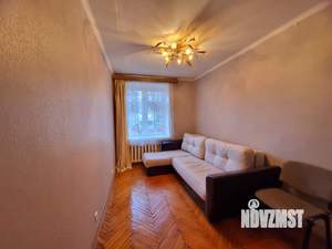 2-к квартира, вторичка, 43м2, 1/5 этаж