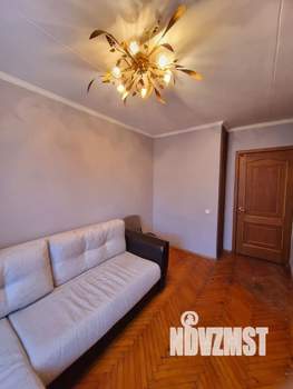 2-к квартира, вторичка, 43м2, 1/5 этаж