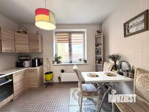 2-к квартира, вторичка, 56м2, 8/19 этаж