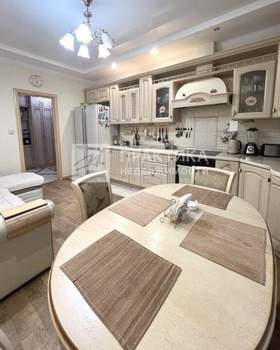 3-к квартира, вторичка, 103м2, 9/12 этаж