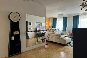 2-к квартира, вторичка, 75м2, 3/4 этаж