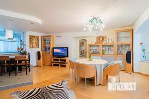 4-к квартира, вторичка, 149м2, 10/12 этаж