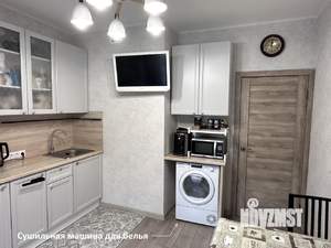 2-к квартира, вторичка, 67м2, 1/9 этаж