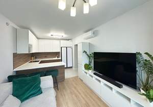 3-к квартира, вторичка, 55м2, 18/23 этаж