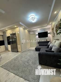 3-к квартира, вторичка, 76м2, 1/25 этаж