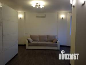 1-к квартира, вторичка, 445м2, 7/17 этаж