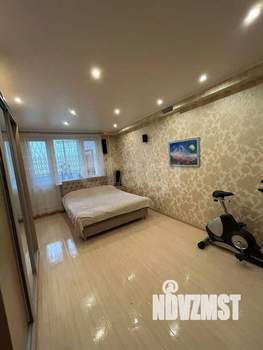 3-к квартира, вторичка, 74м2, 9/17 этаж