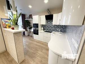 3-к квартира, вторичка, 80м2, 6/6 этаж