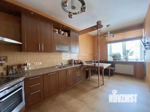 2-к квартира, вторичка, 78м2, 2/4 этаж