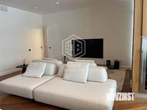 3-к квартира, вторичка, 142м2, 2/4 этаж