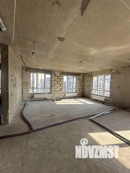 3-к квартира, вторичка, 80м2, 13/27 этаж