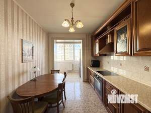 2-к квартира, вторичка, 63м2, 12/14 этаж
