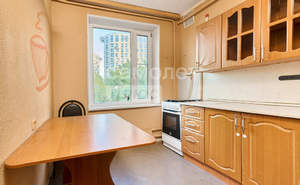 2-к квартира, вторичка, 43м2, 9/9 этаж