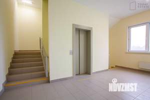 2-к квартира, вторичка, 83м2, 4/4 этаж