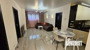 3-к квартира, вторичка, 72м2, 1/6 этаж