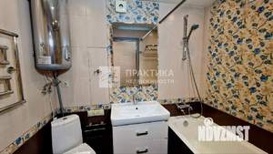 2-к квартира, вторичка, 42м2, 1/5 этаж