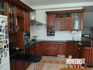 3-к квартира, вторичка, 107м2, 2/4 этаж