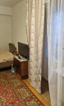 2-к квартира, вторичка, 40м2, 1/5 этаж