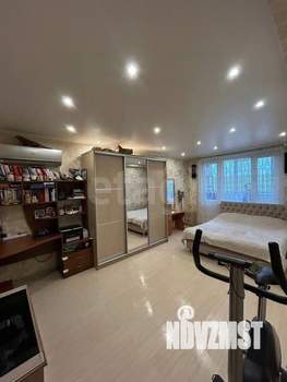 3-к квартира, вторичка, 74м2, 9/17 этаж