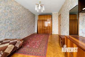 3-к квартира, вторичка, 62м2, 5/5 этаж