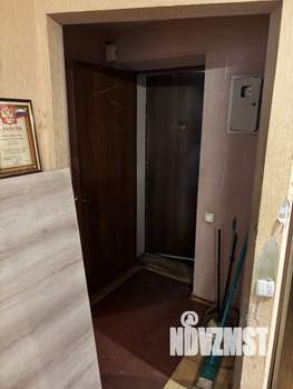 2-к квартира, вторичка, 40м2, 1/5 этаж