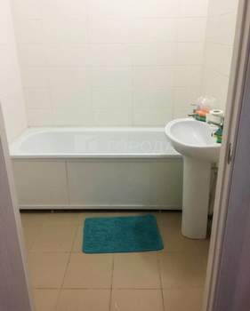 1-к квартира, вторичка, 42м2, 2/19 этаж