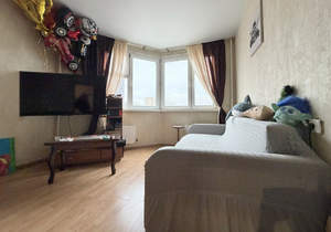 1-к квартира, вторичка, 42м2, 7/25 этаж