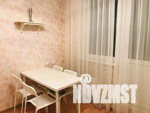 2-к квартира, вторичка, 62м2, 18/25 этаж