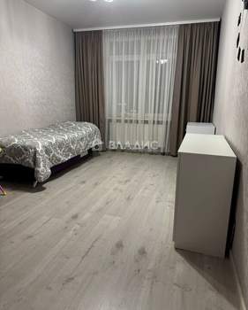 3-к квартира, вторичка, 76м2, 1/25 этаж