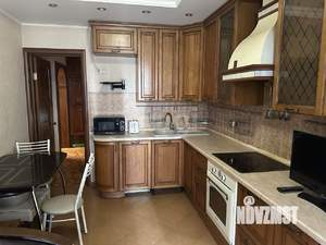 2-к квартира, вторичка, 63м2, 8/10 этаж