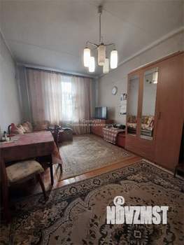 4-к квартира, вторичка, 93м2, 2/5 этаж