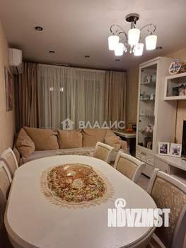 2-к квартира, вторичка, 42м2, 1/5 этаж