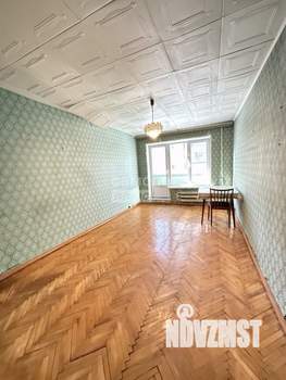 3-к квартира, вторичка, 57м2, 3/9 этаж