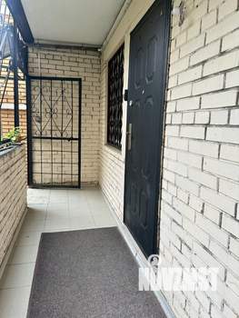 2-к квартира, вторичка, 68м2, 1/12 этаж