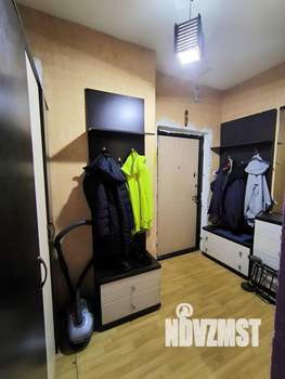 2-к квартира, вторичка, 63м2, 9/17 этаж