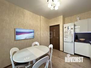 3-к квартира, вторичка, 70м2, 22/25 этаж