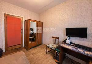 4-к квартира, вторичка, 62м2, 3/5 этаж