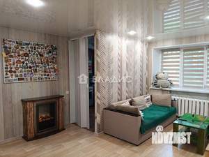 2-к квартира, вторичка, 42м2, 1/4 этаж