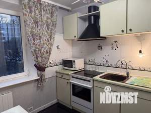 3-к квартира, вторичка, 65м2, 2/16 этаж