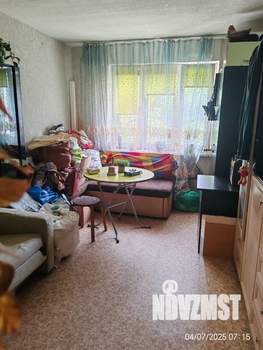 2-к квартира, вторичка, 39м2, 1/9 этаж