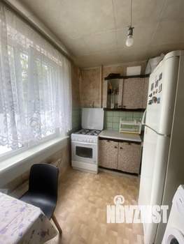 3-к квартира, вторичка, 61м2, 1/9 этаж
