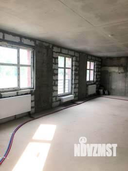 2-к квартира, вторичка, 67м2, 1/3 этаж