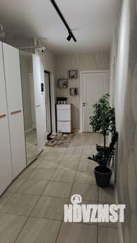 2-к квартира, вторичка, 70м2, 1/6 этаж
