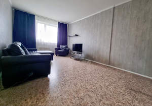 2-к квартира, вторичка, 74м2, 8/17 этаж