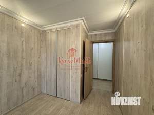 2-к квартира, вторичка, 65м2, 9/17 этаж