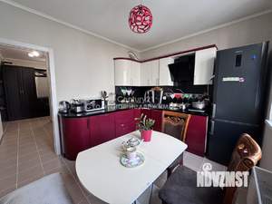 3-к квартира, вторичка, 79м2, 6/25 этаж